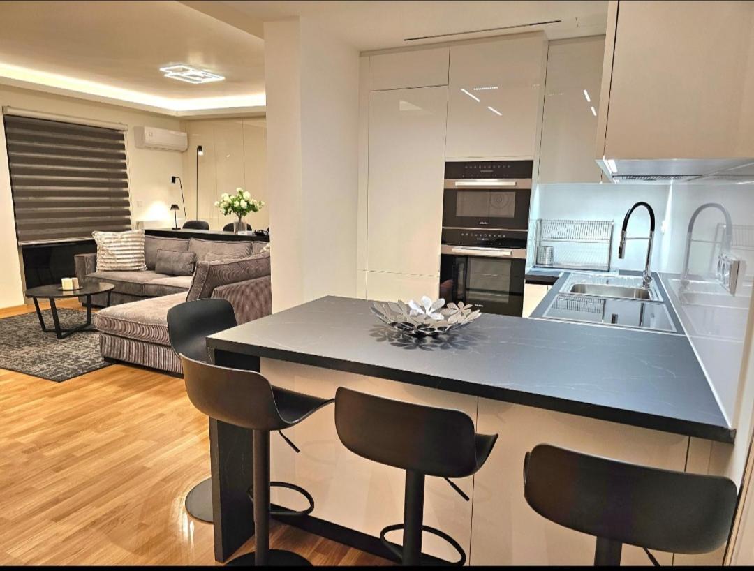 אתונה Filothei Luxury Apartment 110M2 מראה חיצוני תמונה